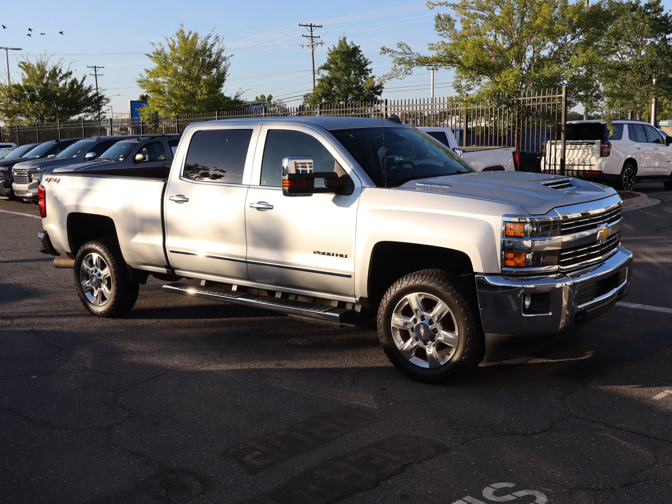 Used 2018 Chevrolet Silverado 2500 LTZ w/ Duramax Plus Package AWD/4WD image 15
