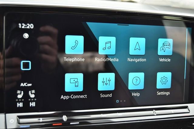 New 2026 Volkswagen Atlas SEL image 14