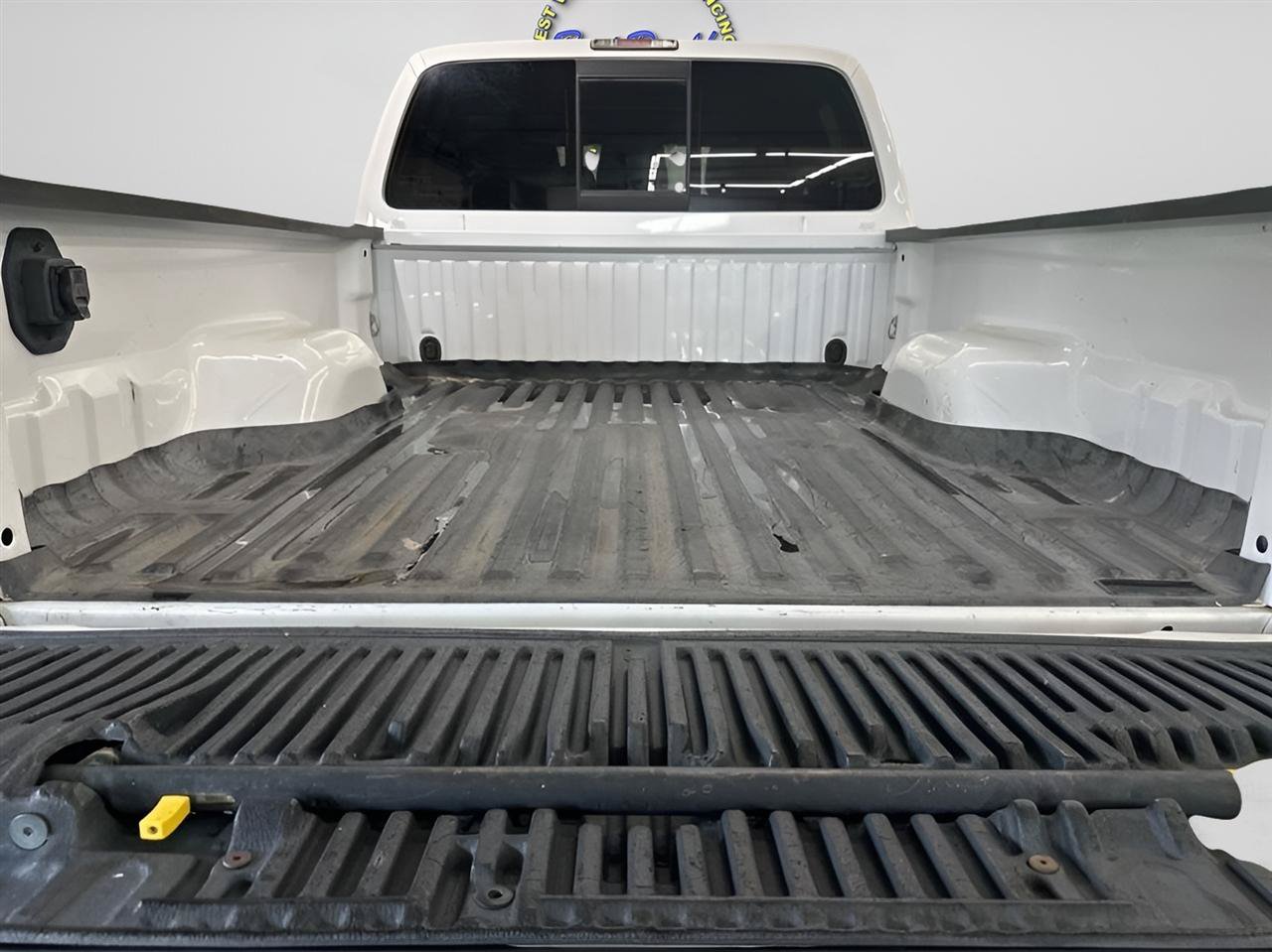 Used 2013 Ford F250 Lariat w/ Lariat Ultimate Pkg AWD/4WD image 24