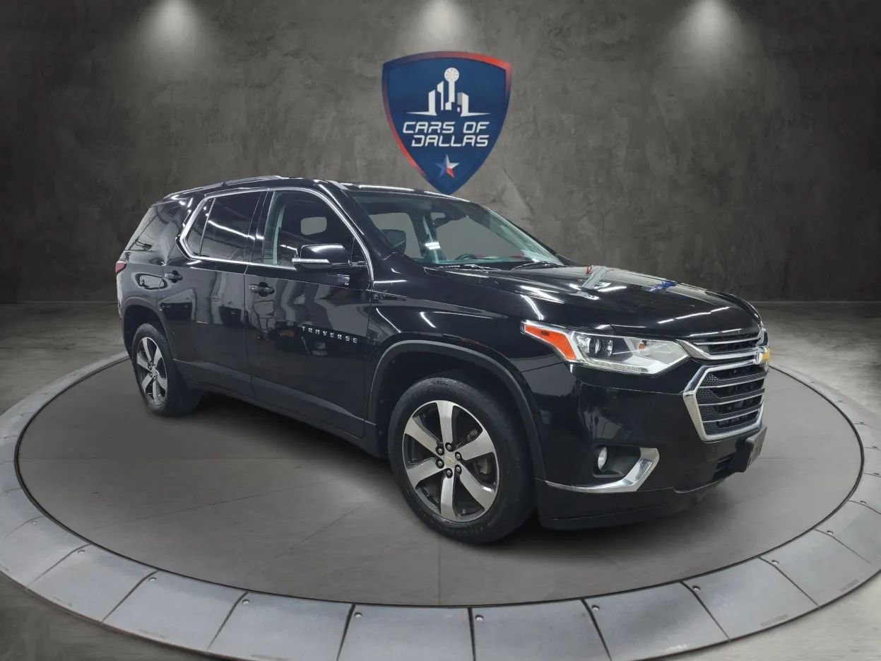 Used 2019 Chevrolet Traverse LT w/ LT Premium Package image 7