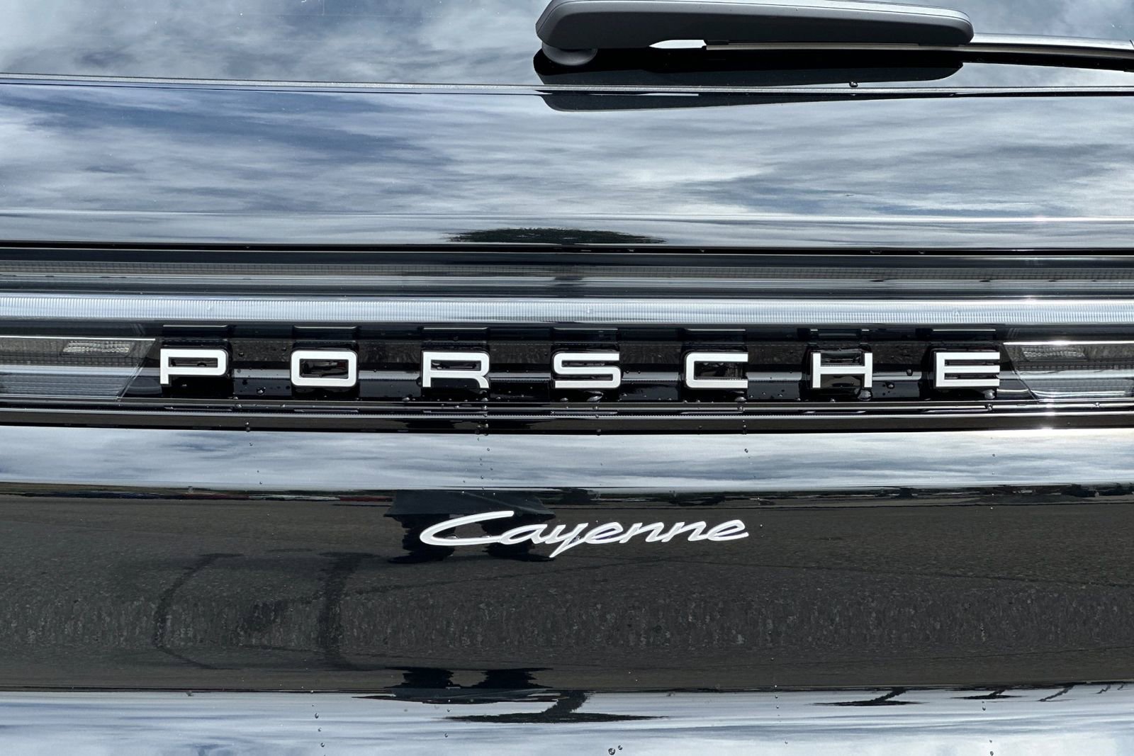 New 2026 Porsche Cayenne AWD/4WD image 40