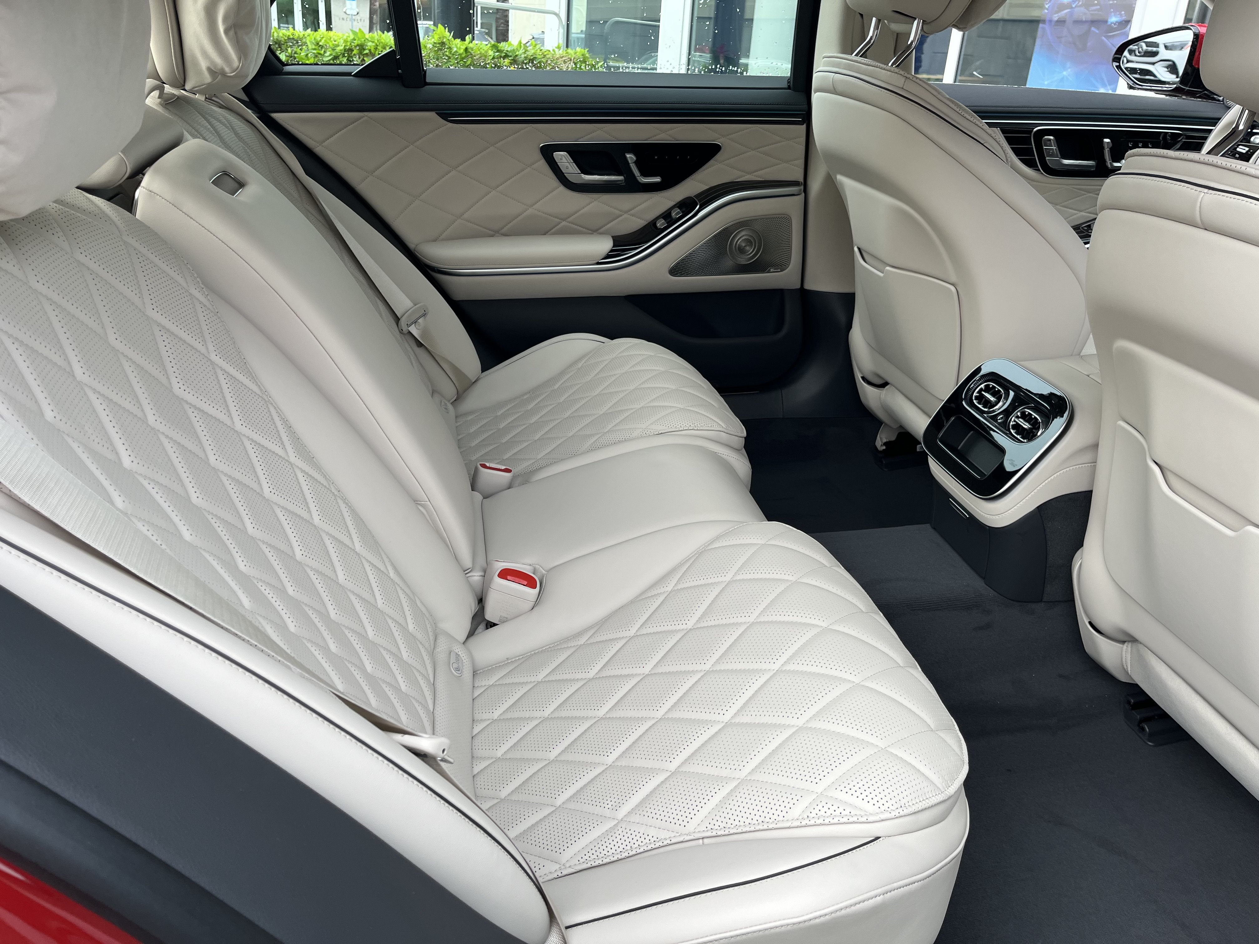 New 2027 Mercedes-Benz S 580 4MATIC Sedan image 20