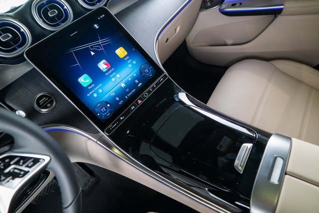 New 2026 Mercedes-Benz GLC 300 4MATIC image 23