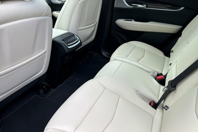 New 2025 Cadillac XT6 Sport image 12