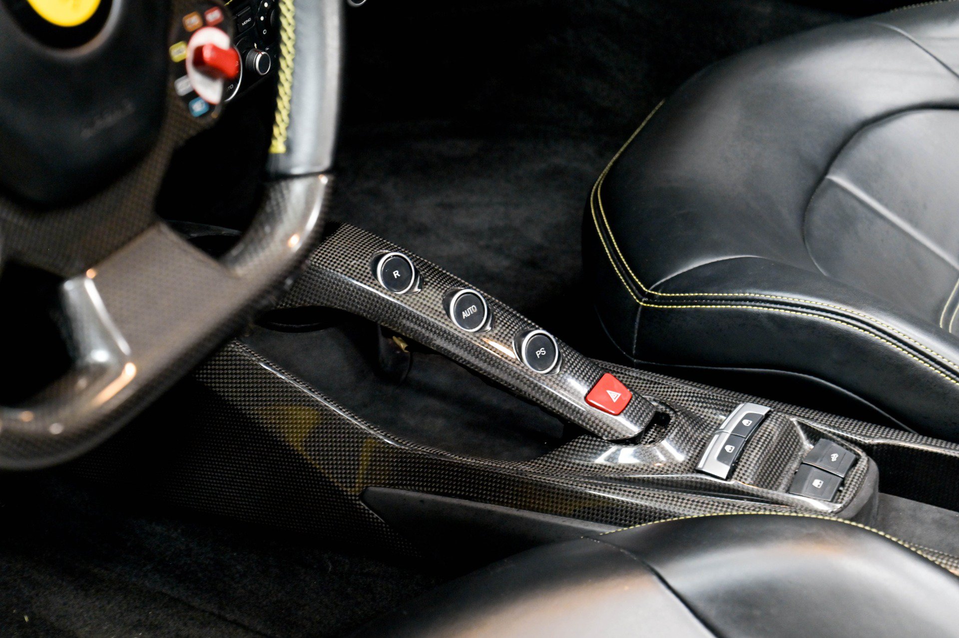 Used 2017 Ferrari 488 Spider RWD image 15