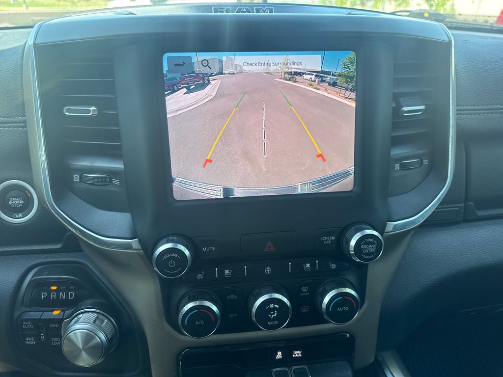 Used 2022 RAM 1500 Laramie AWD/4WD image 19