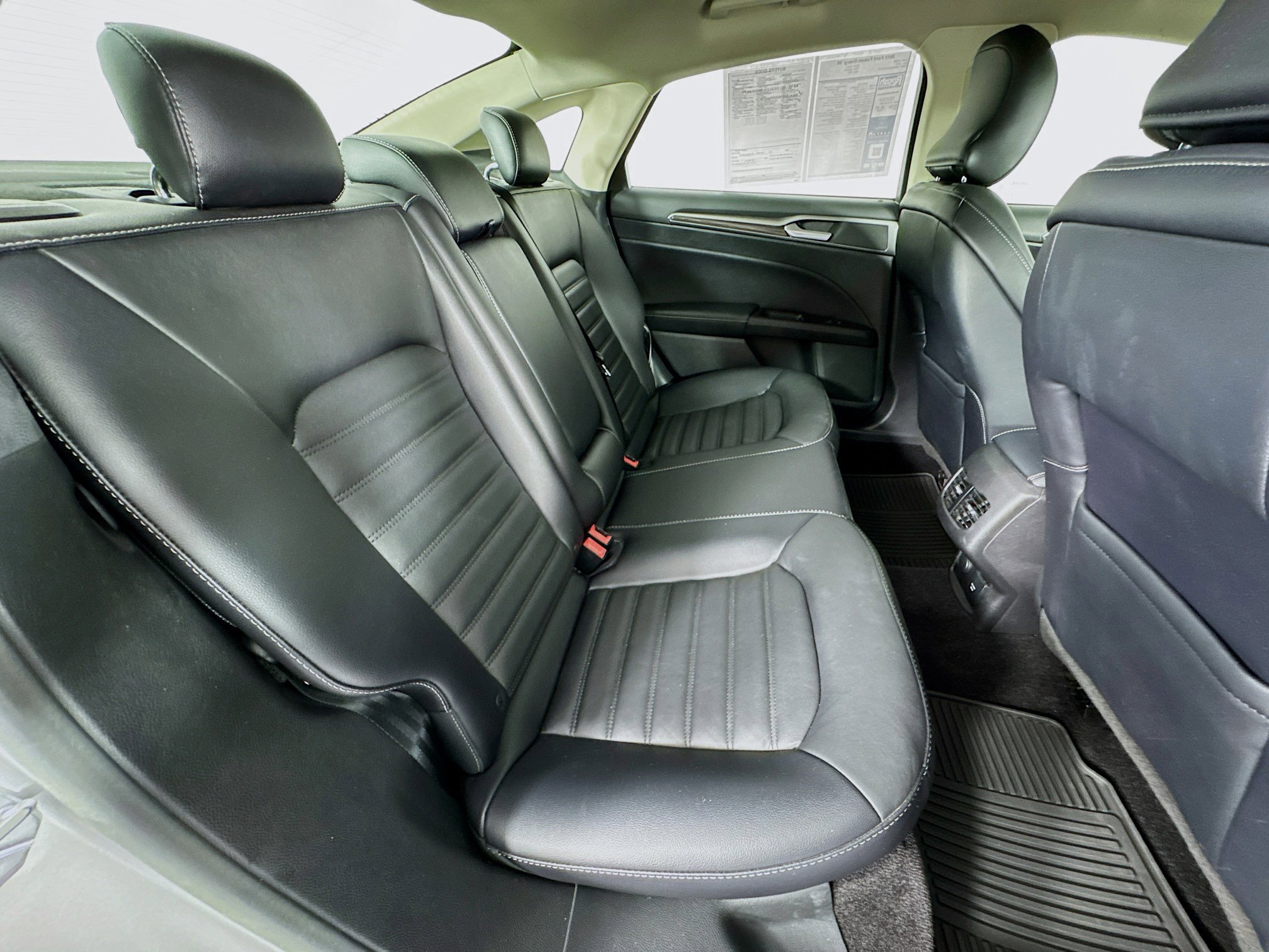 Used 2017 Ford Fusion Energi SE FWD image 25