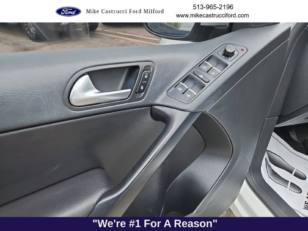 Used 2017 Volkswagen Tiguan Wolfsburg Edition AWD/4WD image 23