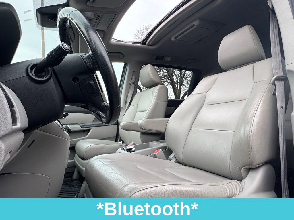 Used 2016 Honda Odyssey Touring Elite image 16