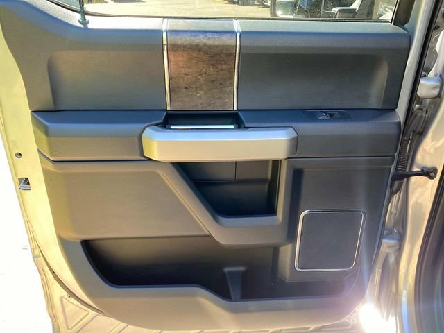 Used 2022 Ford F250 Lariat w/ Lariat Value Package AWD/4WD image 10