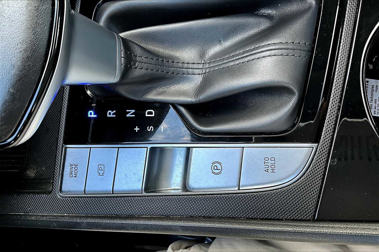 Used 2024 Hyundai Elantra SEL w/ Convenience Package image 34