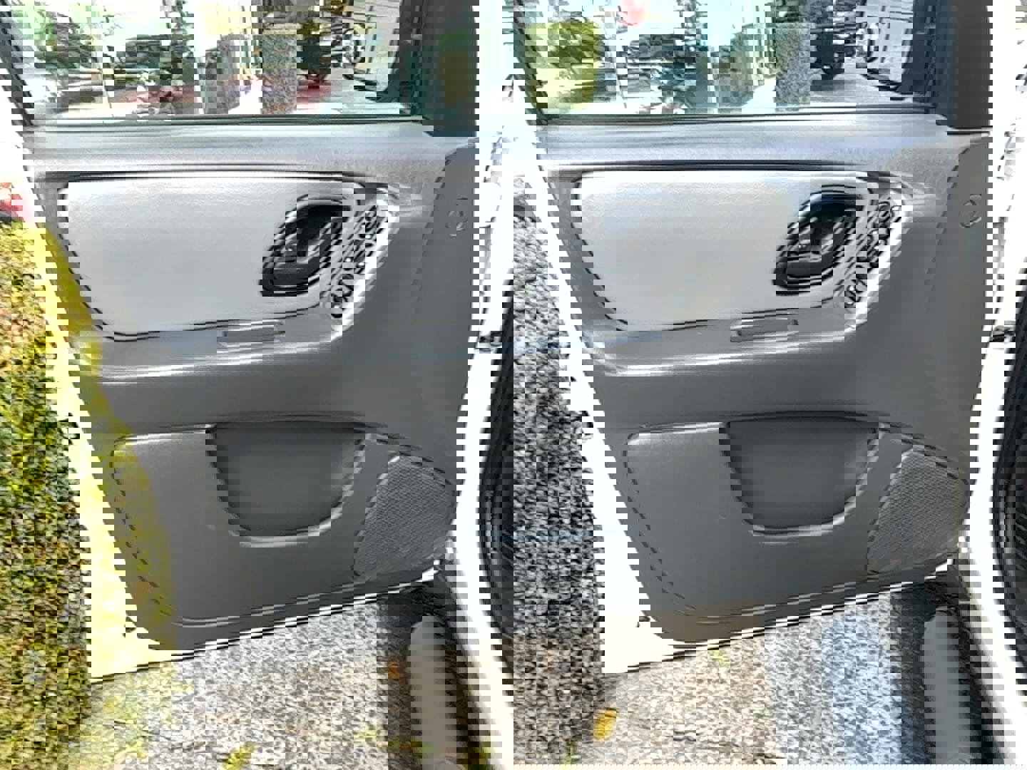 Used 2005 Ford Escape XLT image 14