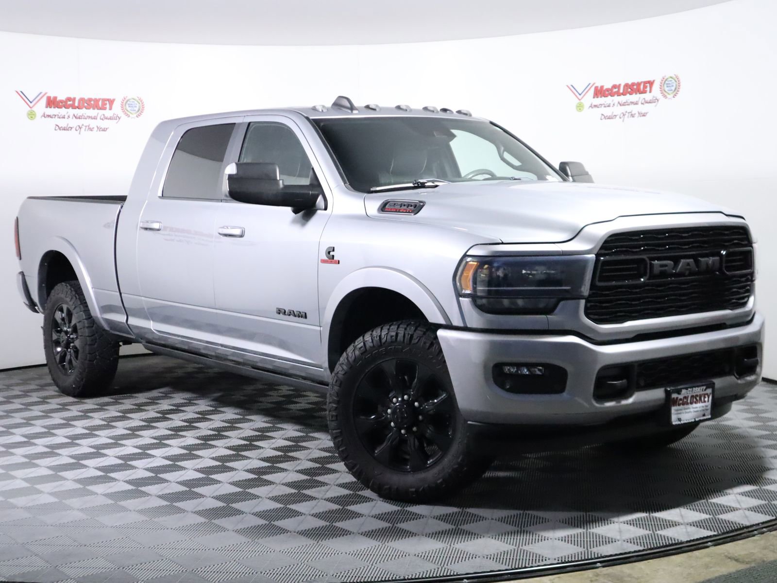 Used 2021 RAM 2500 Limited AWD/4WD image 2