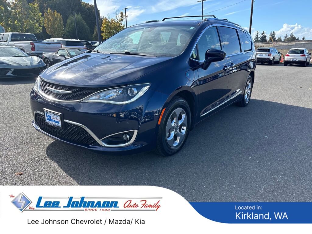 Used 2020 Chrysler Pacifica Touring-L