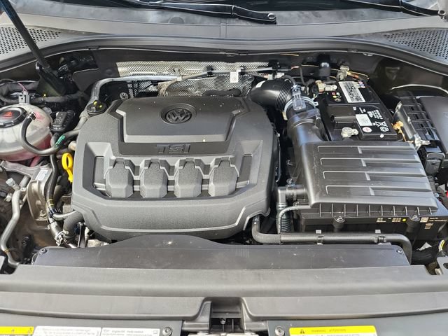 Used 2022 Volkswagen Tiguan SE AWD/4WD image 11