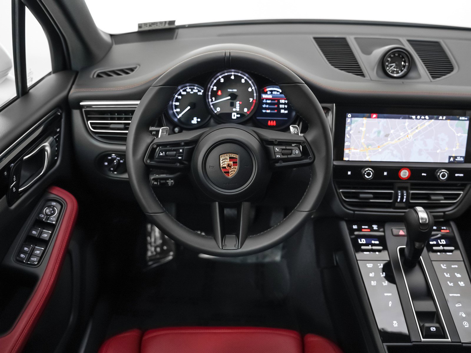 New 2026 Porsche Macan S image 16