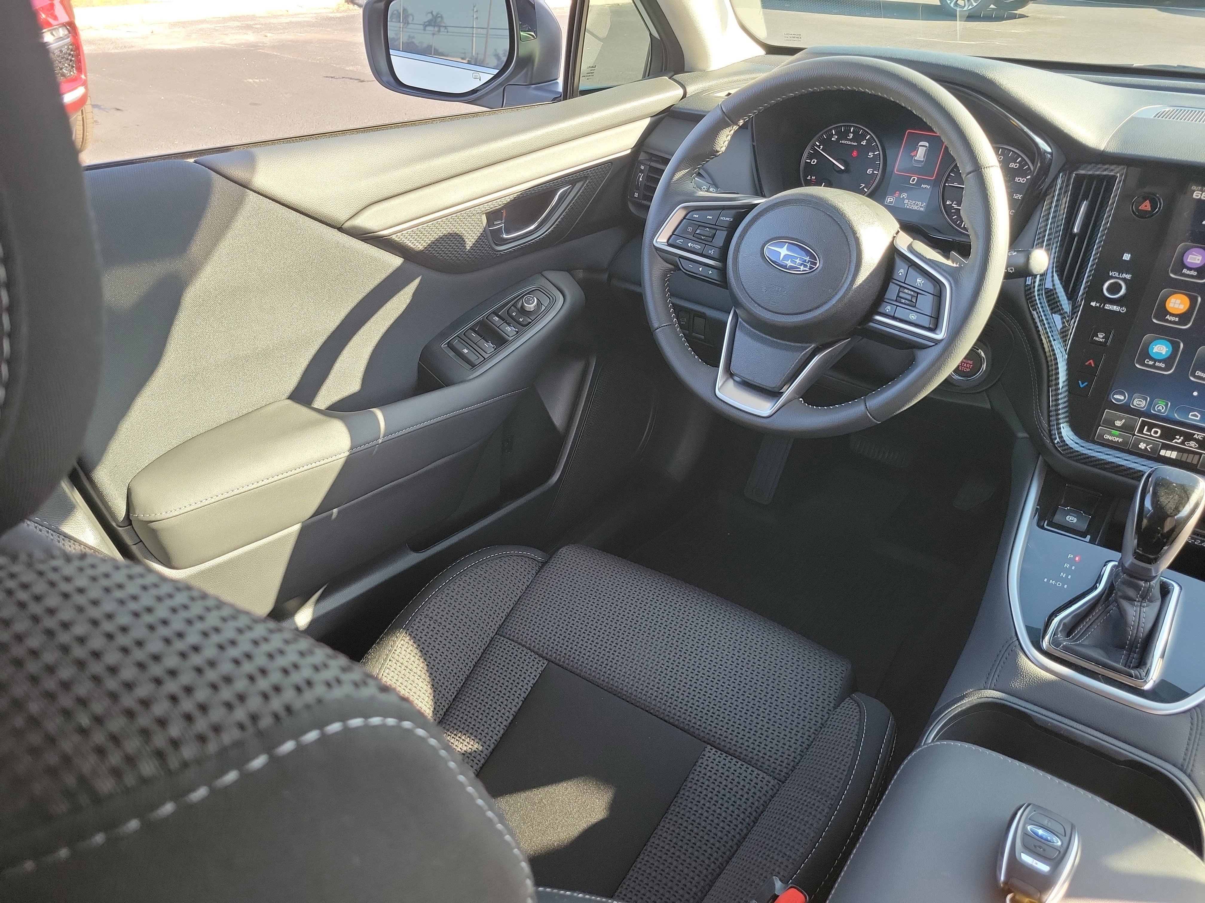 Certified 2025 Subaru Outback Premium image 15