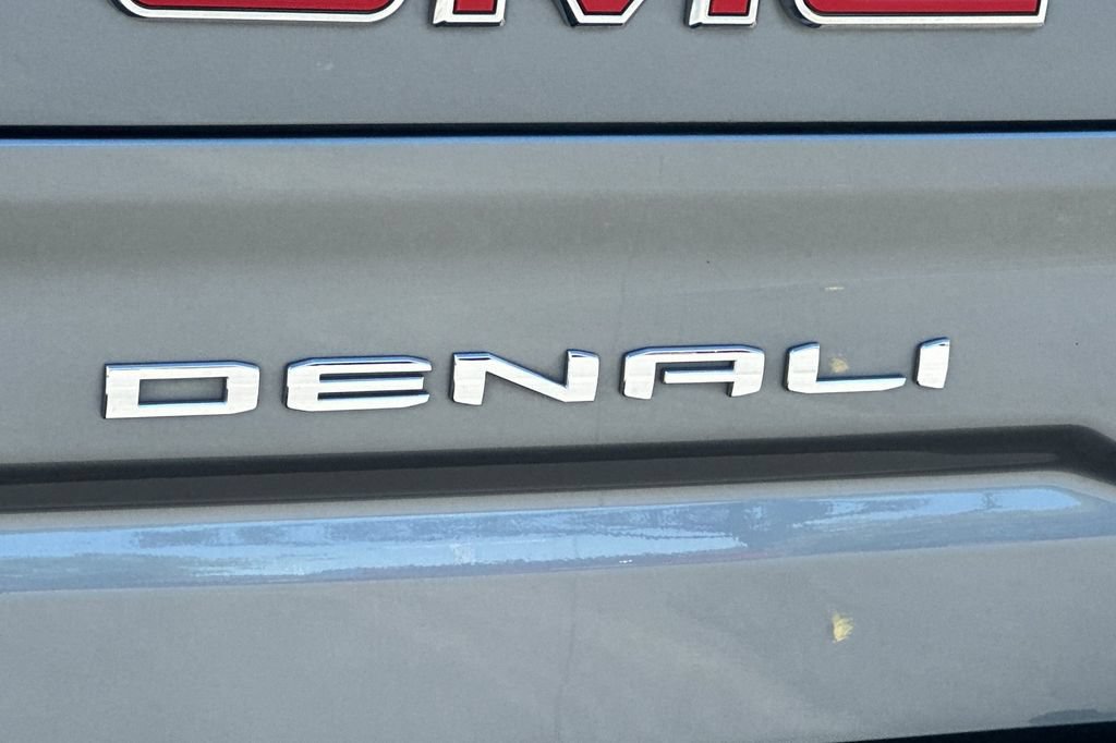 Used 2020 GMC Sierra 1500 Denali w/ Denali Ultimate Package AWD/4WD image 27