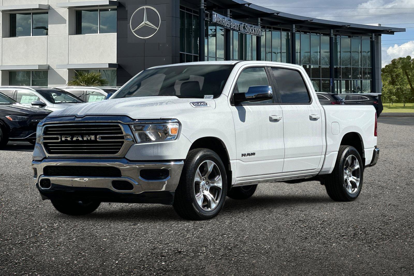 Used 2024 RAM 1500 Laramie image 8