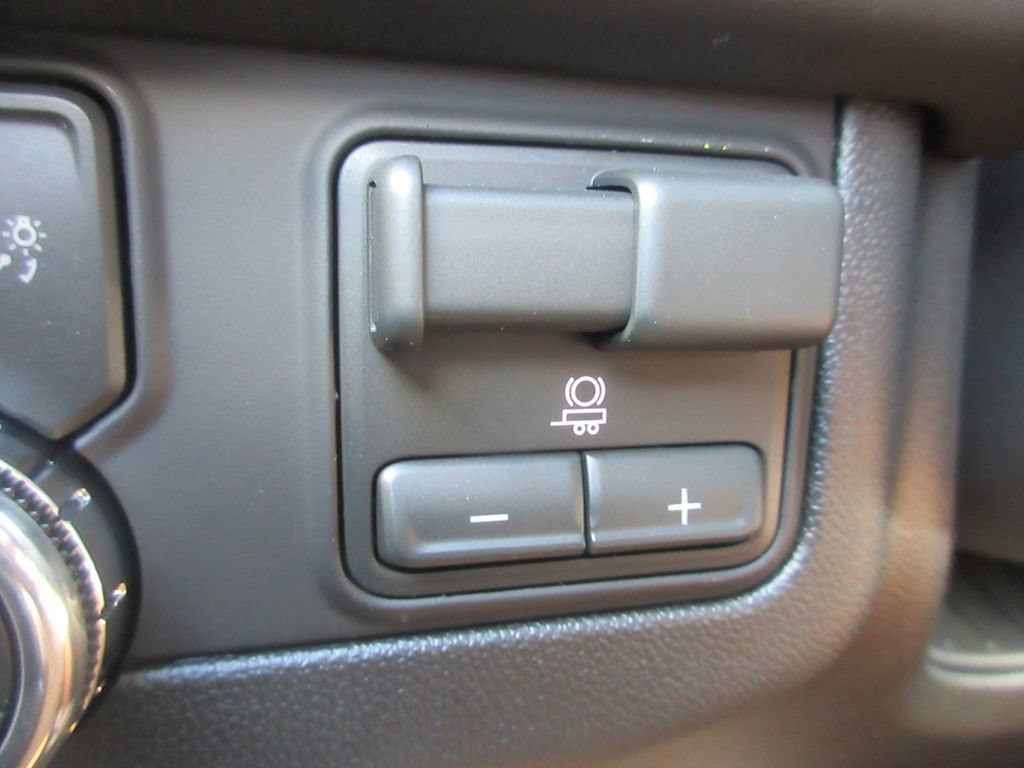 New 2026 GMC Yukon AT4 Ultimate AWD/4WD image 19