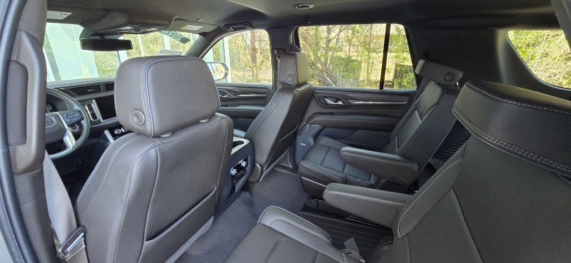 Used 2024 GMC Yukon Denali image 25