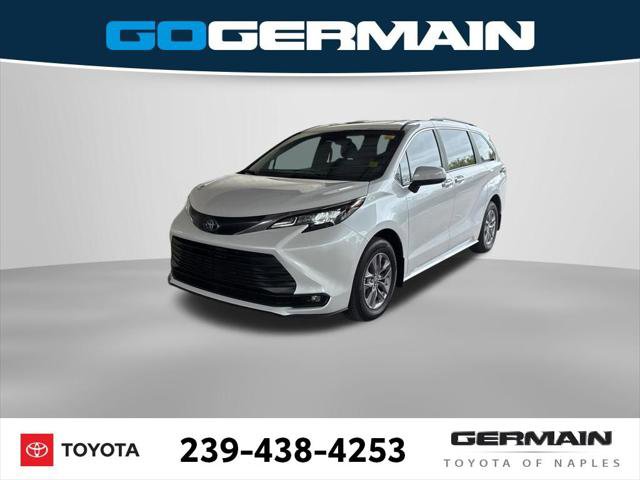 Certified 2025 Toyota Sienna XLE image 1