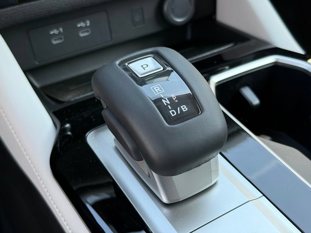 New 2026 Mitsubishi Outlander SE AWD/4WD image 29