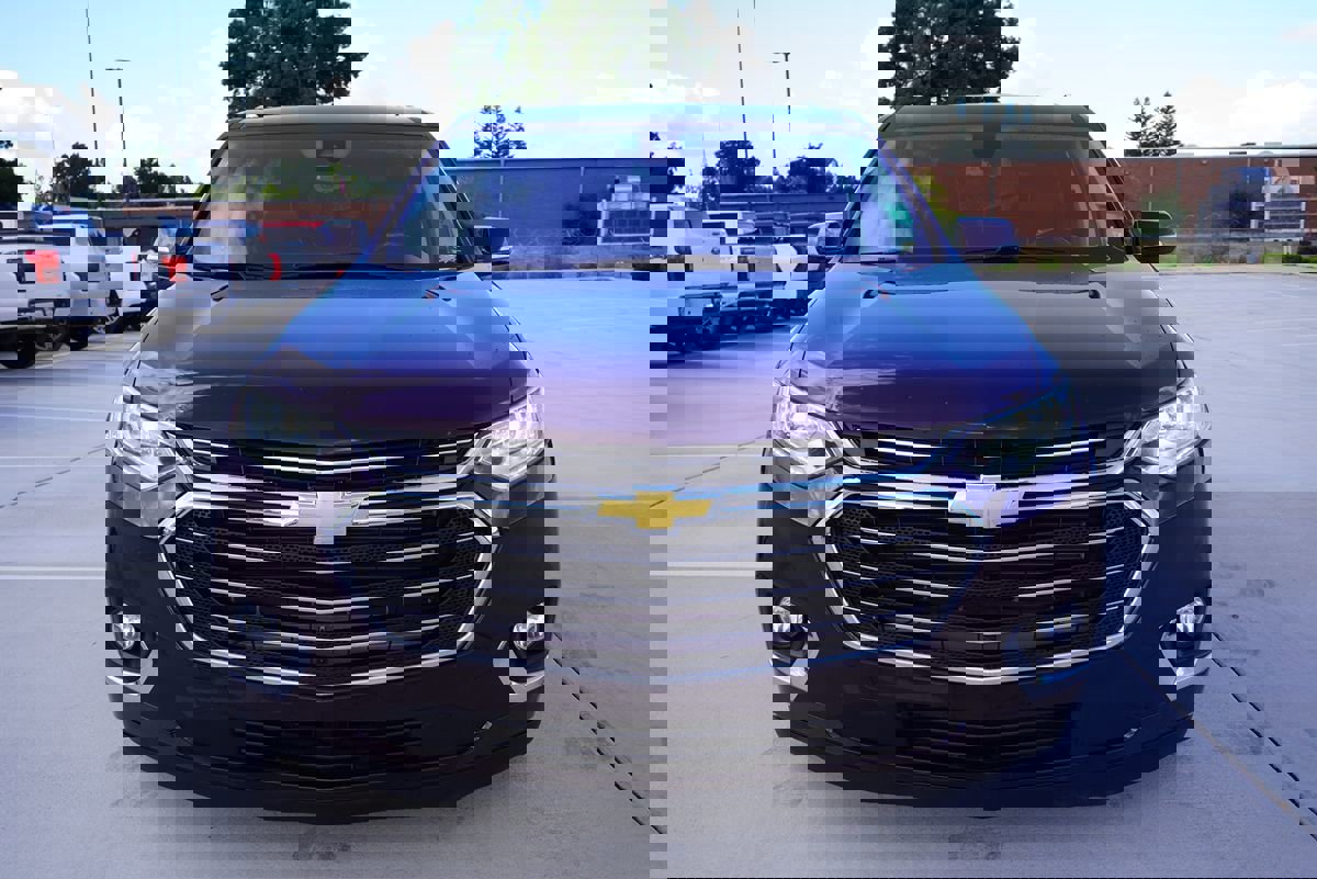 Used 2019 Chevrolet Traverse Premier w/ Driver Confidence II Package image 7