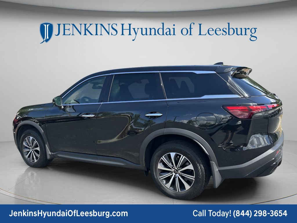 Used 2023 INFINITI QX60 Pure FWD image 5