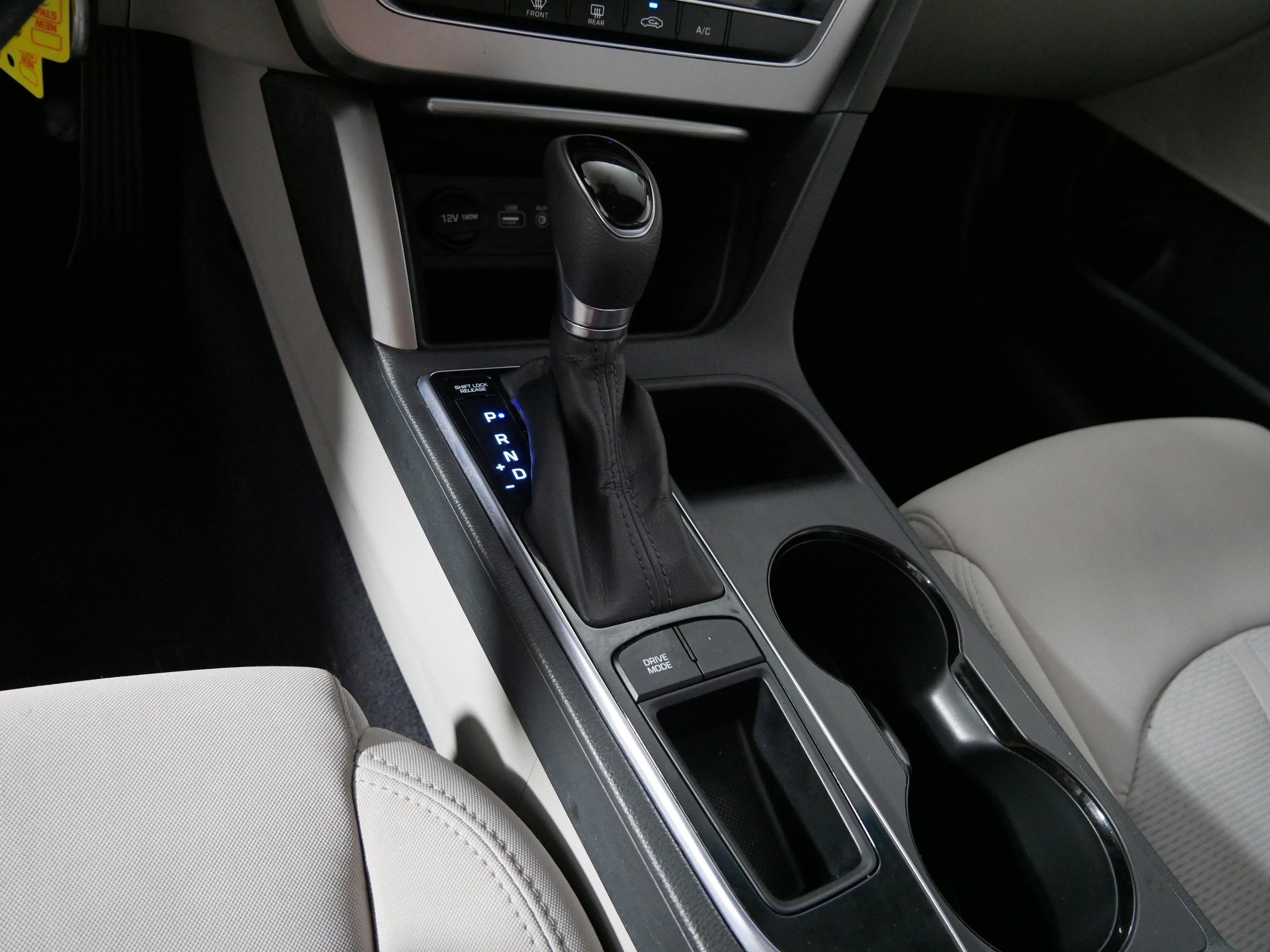 Used 2015 Hyundai Sonata SE image 24