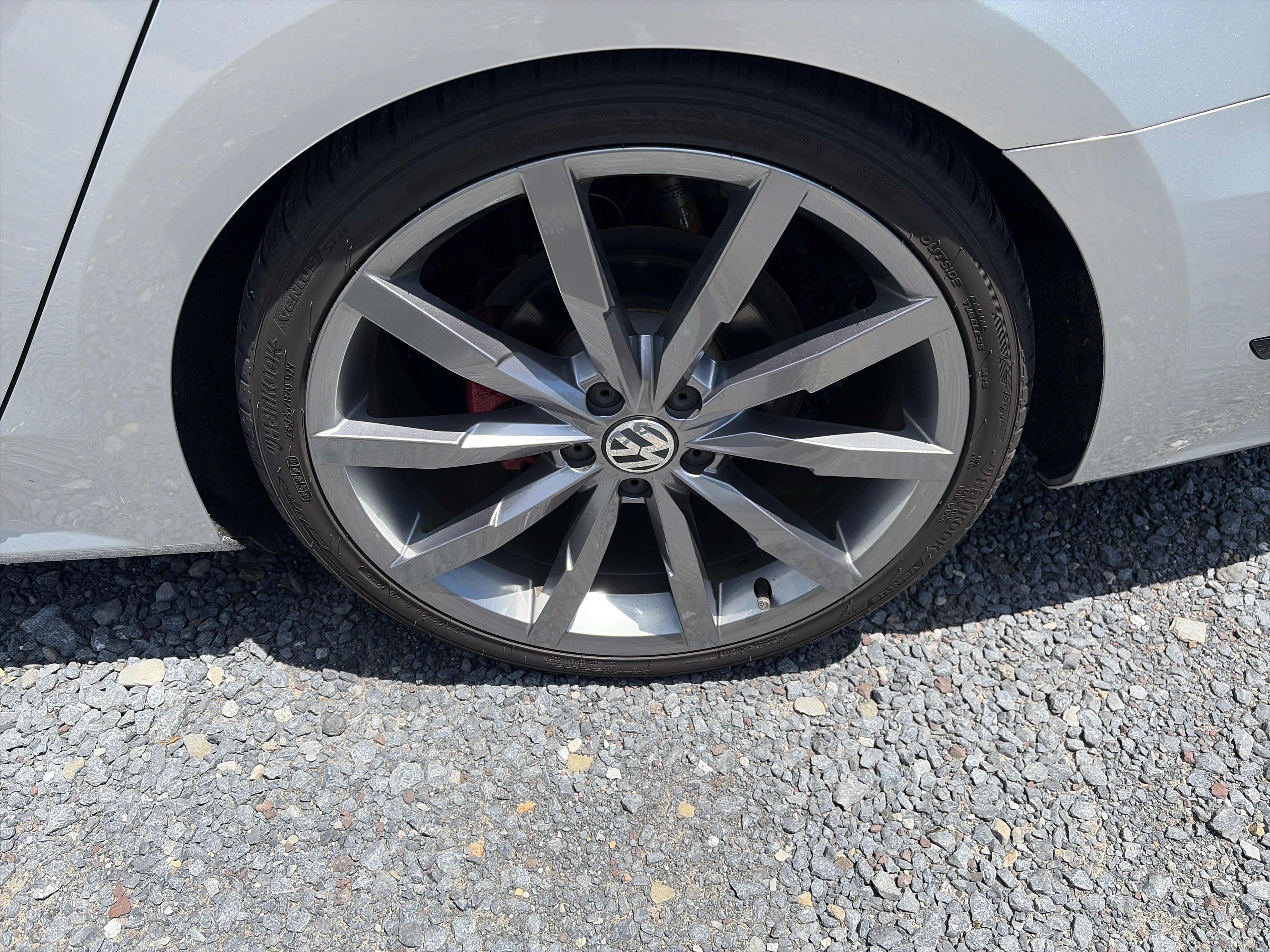 Used 2018 Volkswagen Passat 3.6 FWD image 14