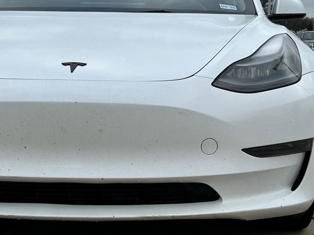 Used 2023 Tesla Model 3 Standard Range image 8