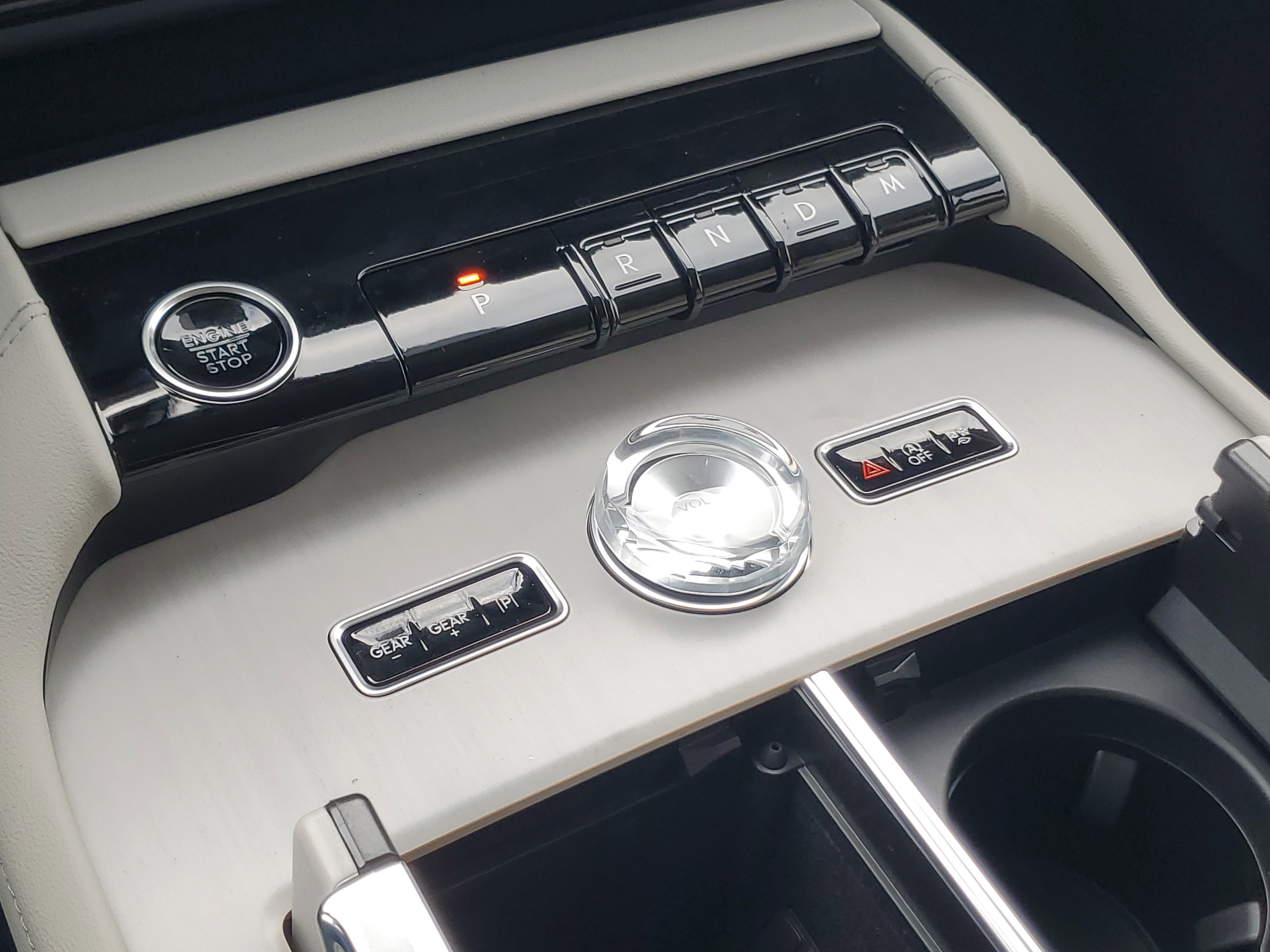 New 2025 Lincoln Navigator L Reserve image 25