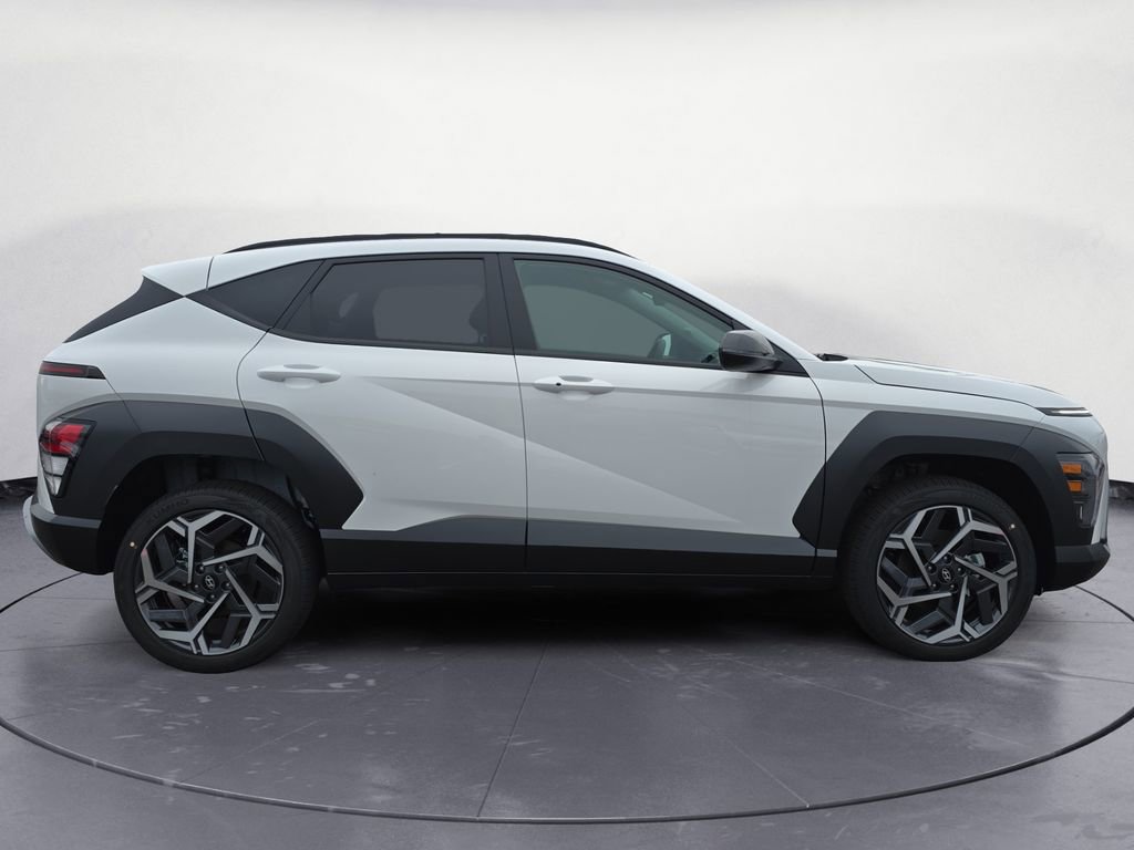 New 2026 Hyundai Kona SEL Premium image 8