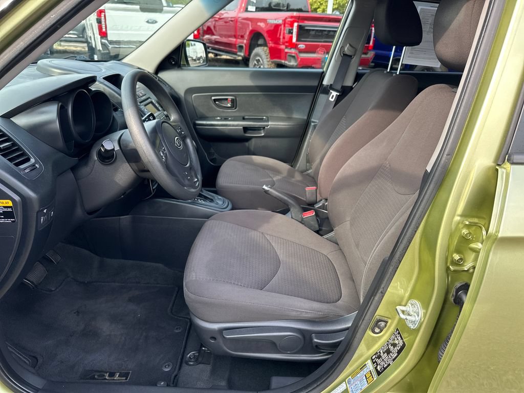 Used 2012 Kia Soul FWD image 14