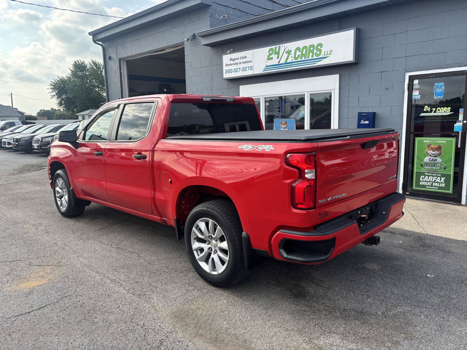 Used 2019 Chevrolet Silverado 1500 Custom w/ Custom Value Package AWD/4WD image 8