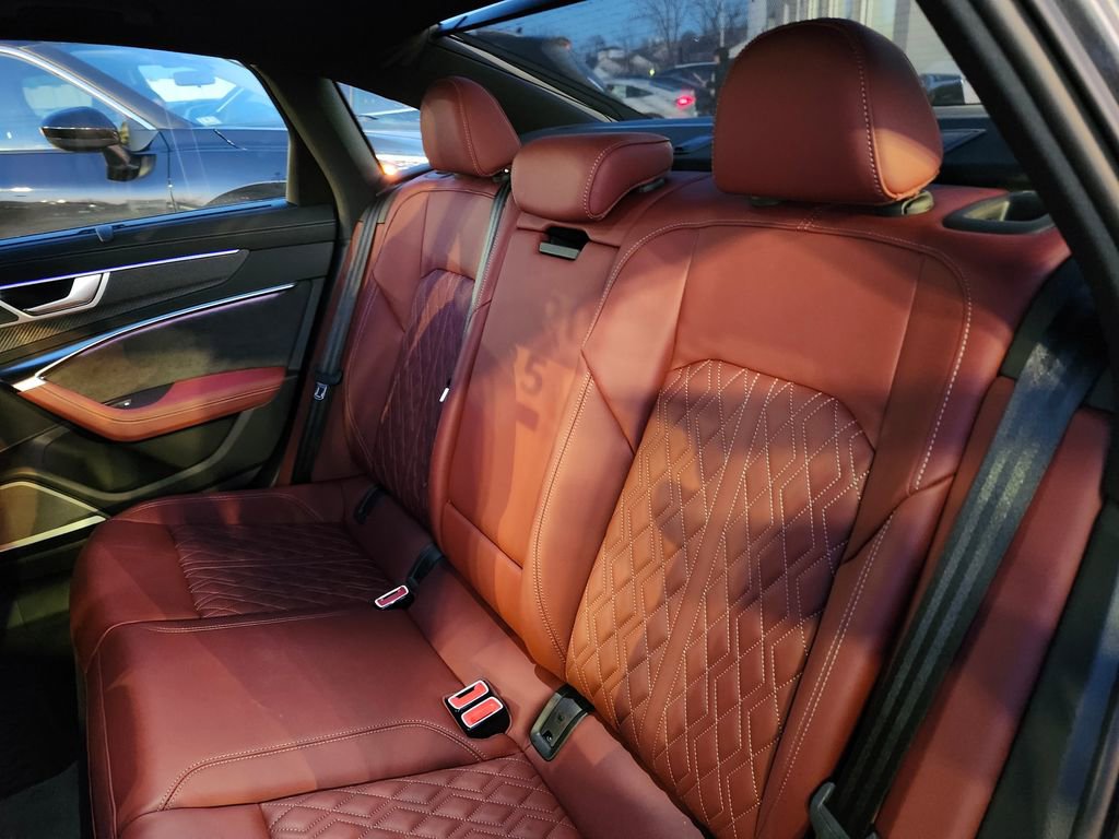 Certified 2025 Audi S6 Prestige image 12