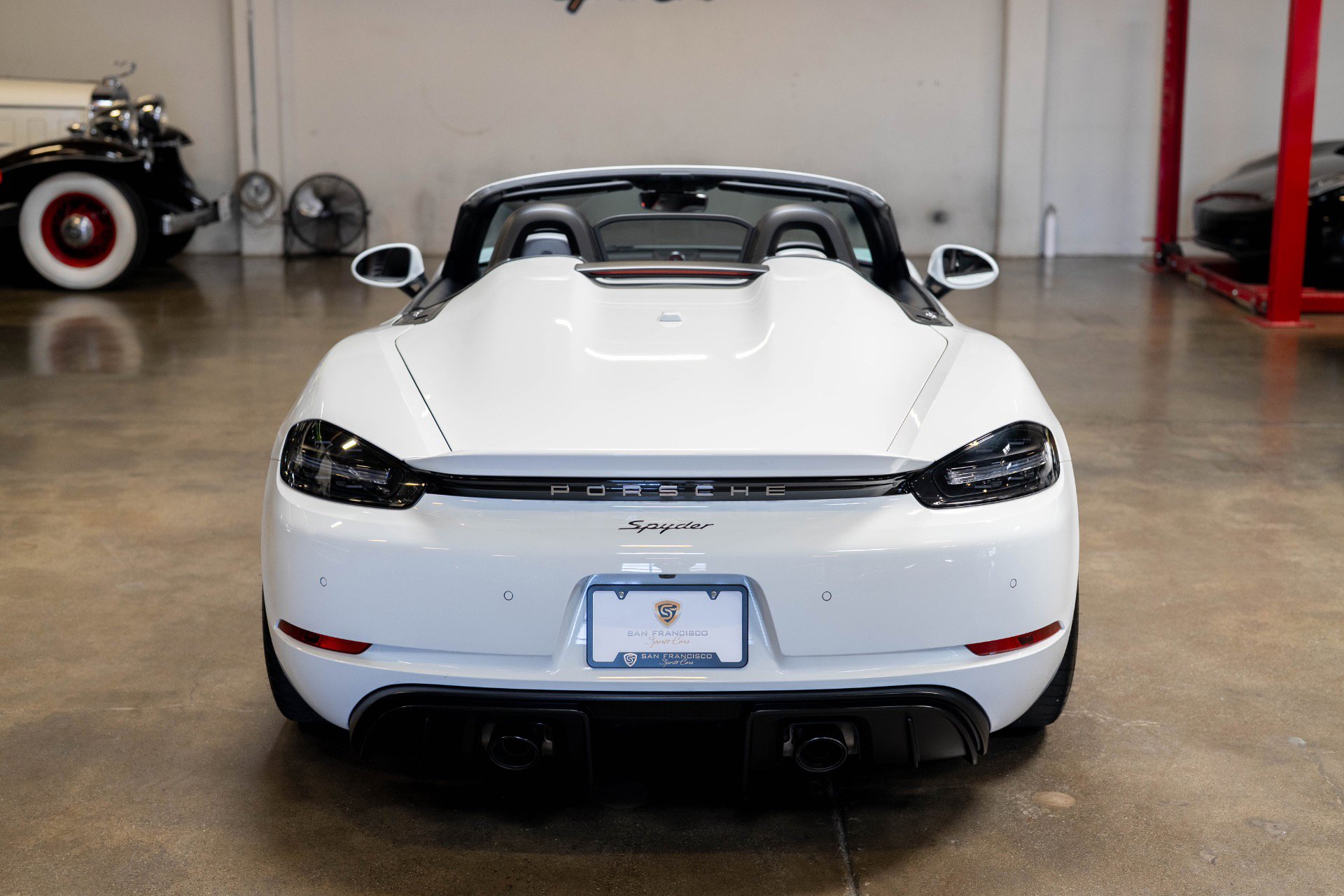 Used 2021 Porsche 718 Boxster Spyder image 10