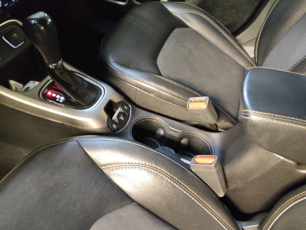 Used 2018 Jeep Compass Latitude w/ Popular Equipment Group FWD image 26
