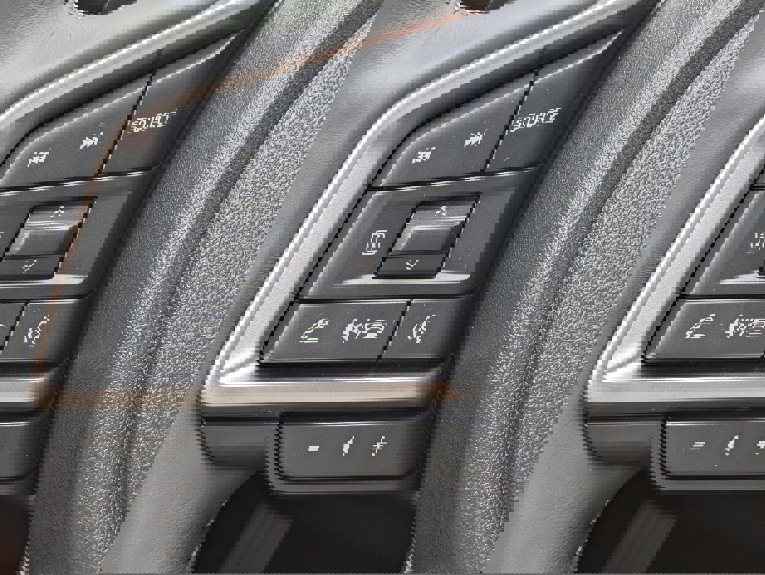 New 2025 Subaru Ascent Touring image 25