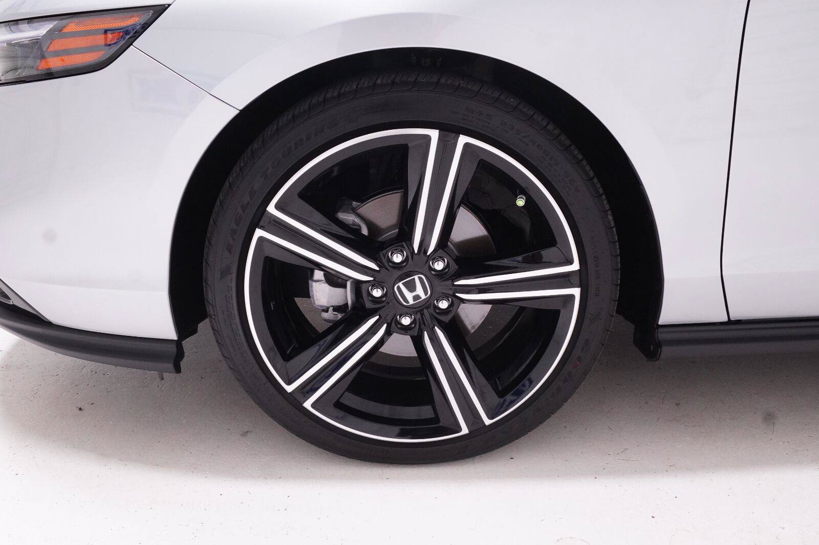 Used 2026 Honda Accord SE image 33