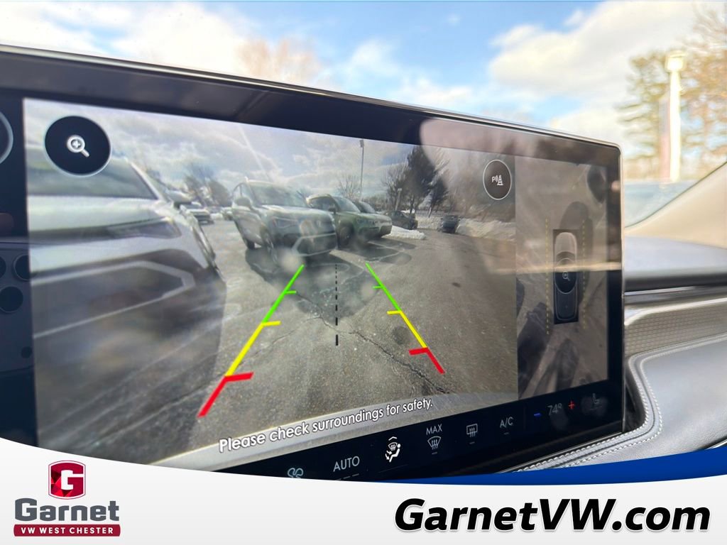 Used 2023 Lincoln Corsair Reserve w/ Equipment Group 202A image 21