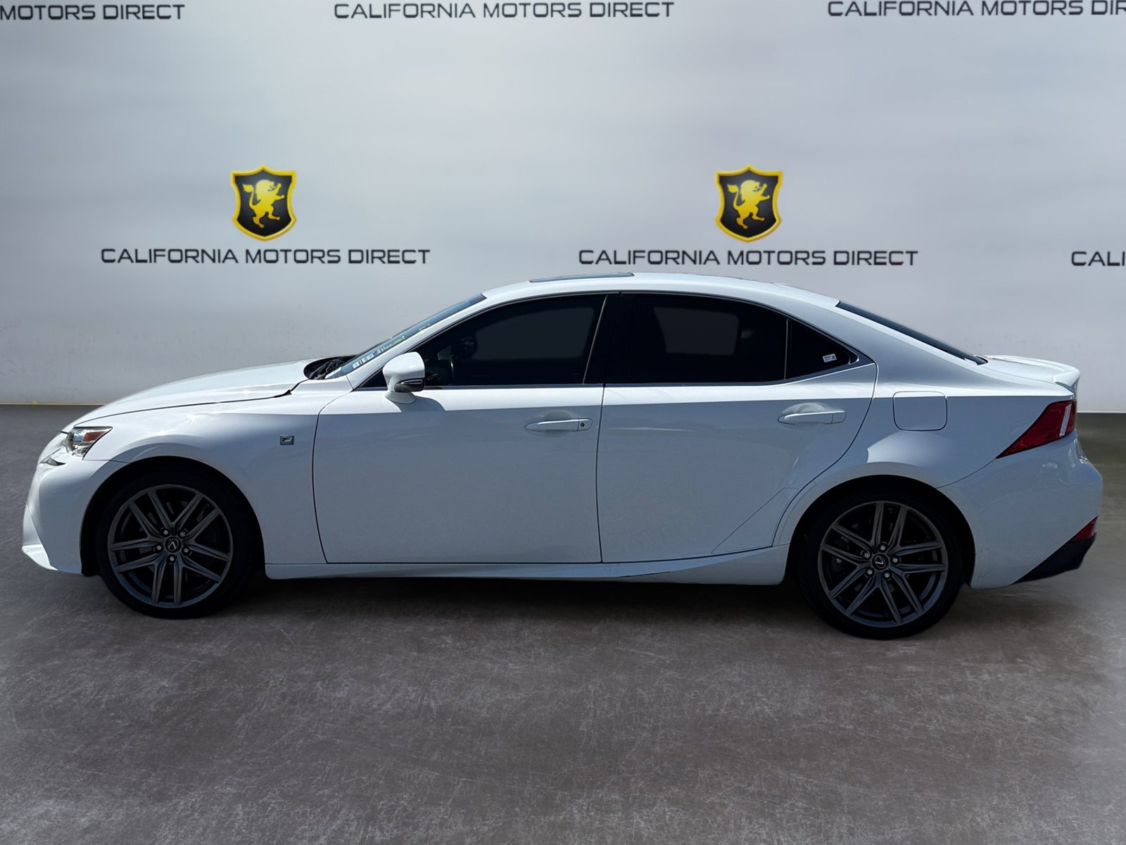 Used 2016 Lexus IS 200t w/ F Sport Package RWD image 2