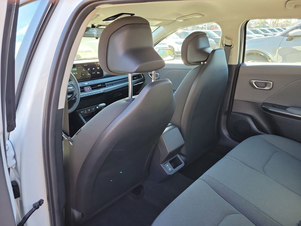 New 2026 Kia K4 FWD image 15