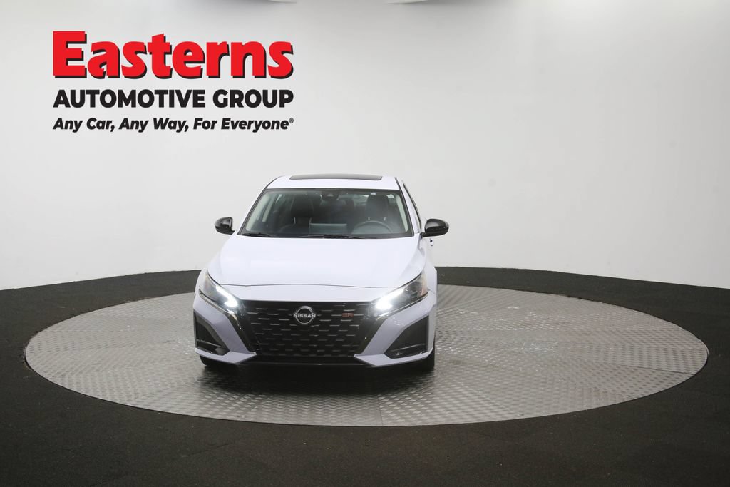 Used 2025 Nissan Altima 2.5 SR w/ SR Premium Package AWD/4WD image 53