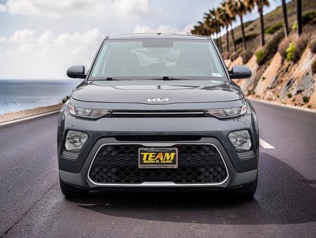 Used 2022 Kia Soul LX w/ Paint Protection Package FWD image 3