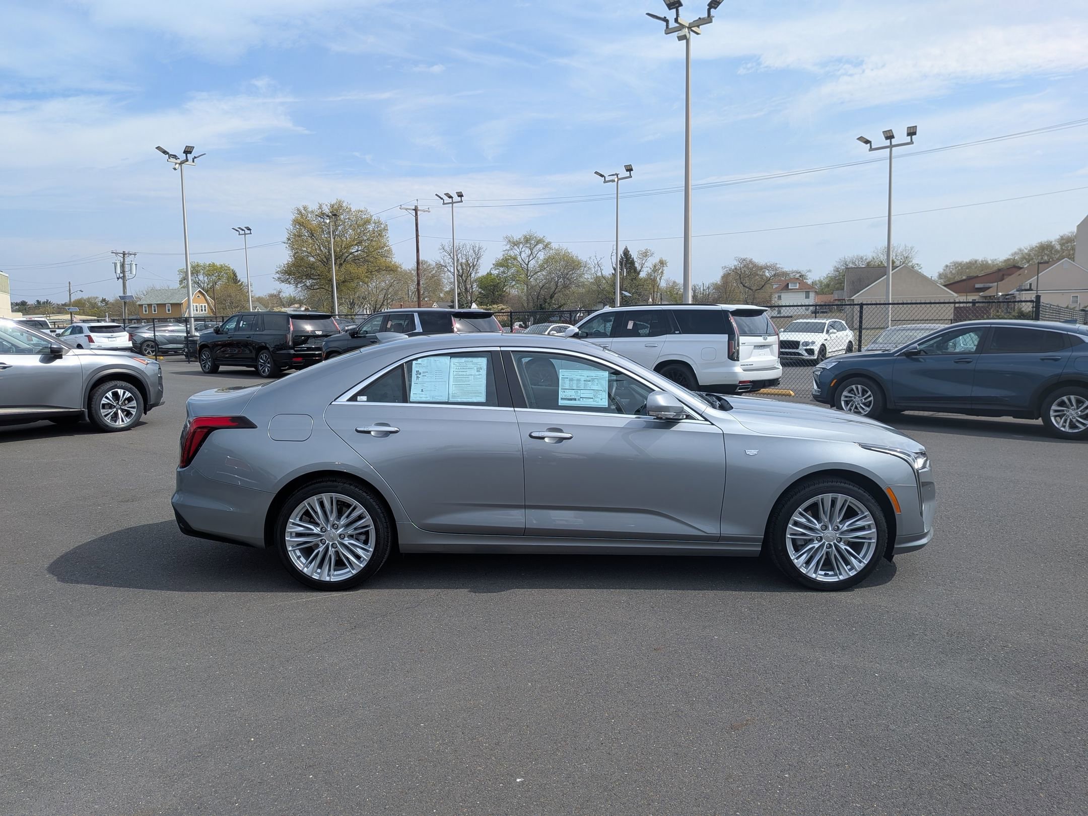 Certified 2023 Cadillac CT4 Premium Luxury image 4