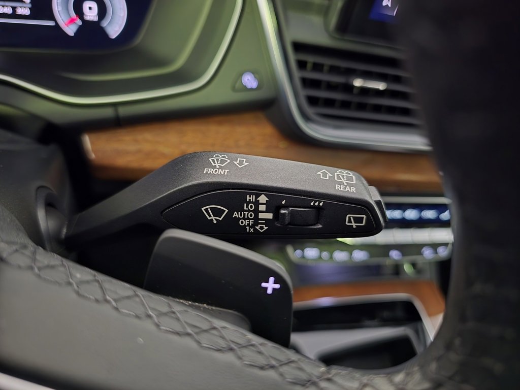 Used 2022 Audi Q5 2.0T Premium Plus w/ Premium Plus Package image 23