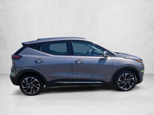 Used 2023 Chevrolet Bolt EUV Premier FWD image 4