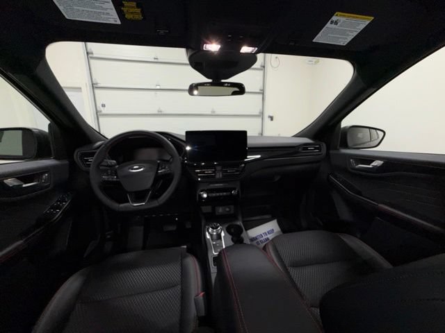 New 2026 Ford Escape ST-Line w/ Tech Pack #1 AWD/4WD image 9